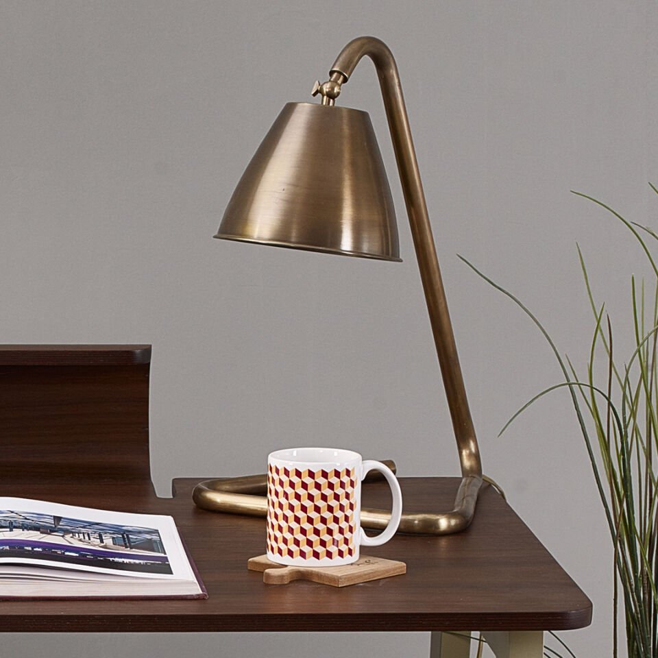 Gale Desk Lamp