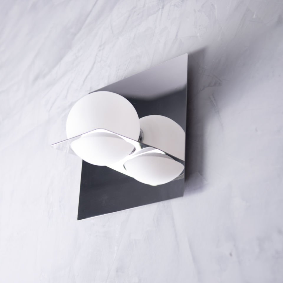 Pota Wall Lamp