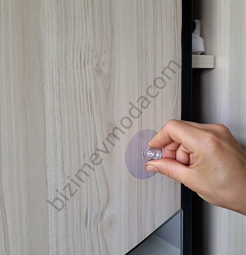 Yapışkanlı Dolap Kapak Kulpu