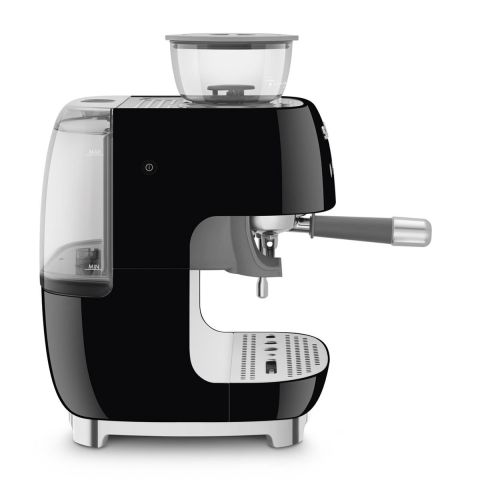 Smeg Siyah Öğütücülü Espresso Kahve Makinesi