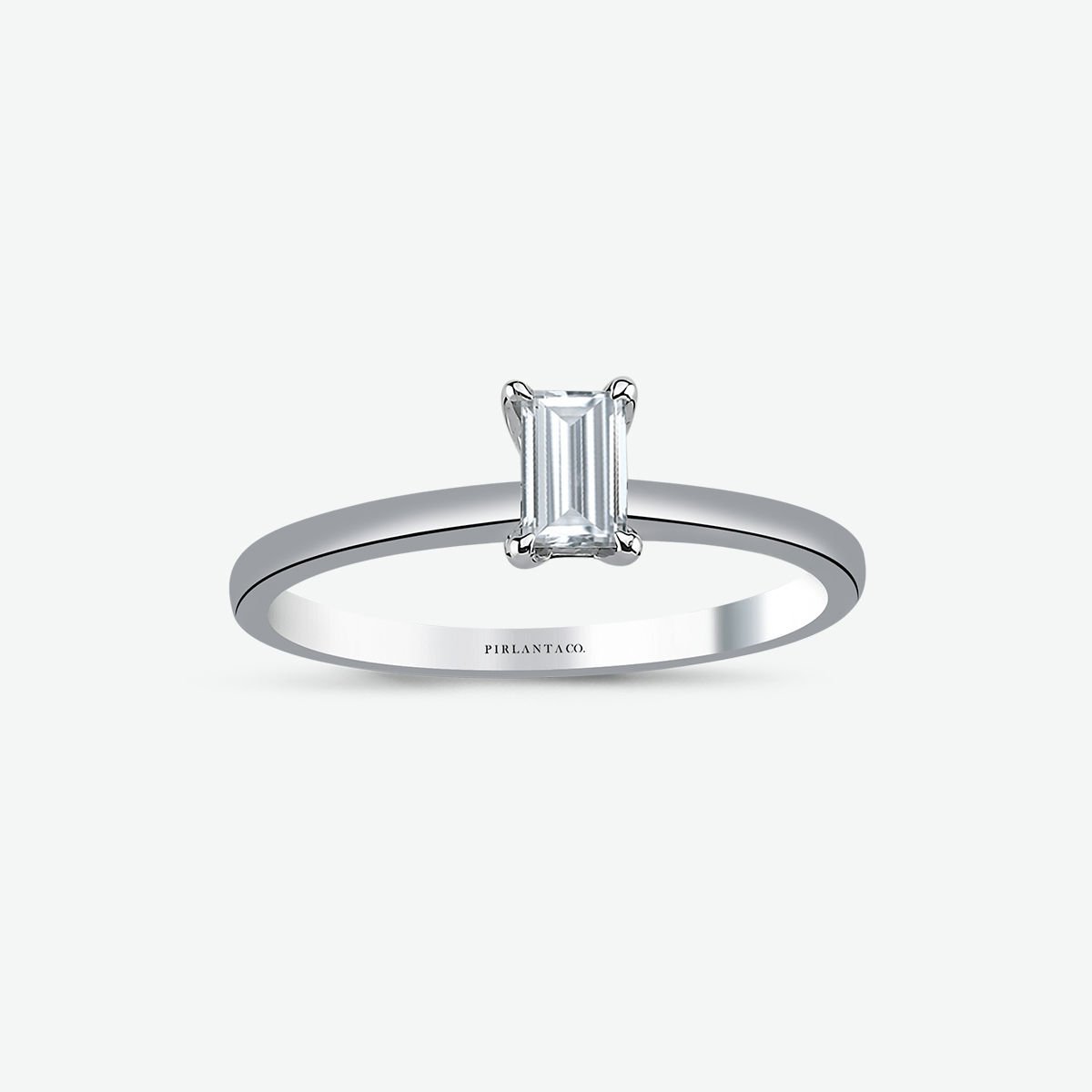0,37 KARAT RENK EMERALD KESİM PIRLANTA TEKTAŞ YÜZÜK