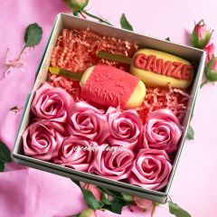 Love Rose Box