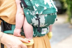 Huggy Nest Baby Carrier - Begonvil Jade