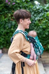 Huggy Softy Baby Size Carrier - Begonvil Jade