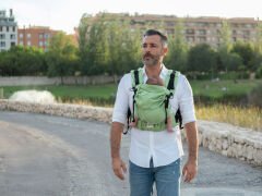 Huggy Softy Baby Size Carrier - Pistachio