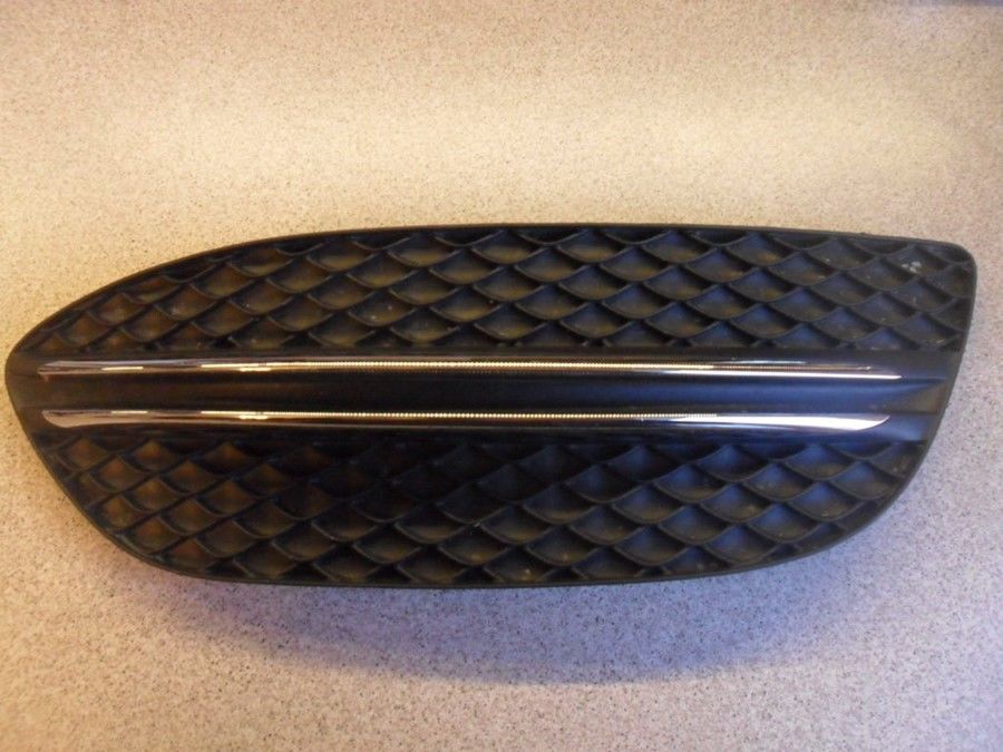 MERCEDES - ÖN TAMPON IZGARASI SET SAĞ (KROMLU) W205 2014- - 2058851223 / 2058850474 / 2058851274