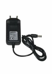 GePro UM-85 12 V 1 A Adaptör