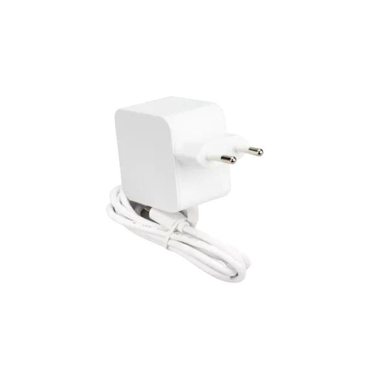 Raspberry Pi 5 27W USB-C Güç Adaptörü - Beyaz