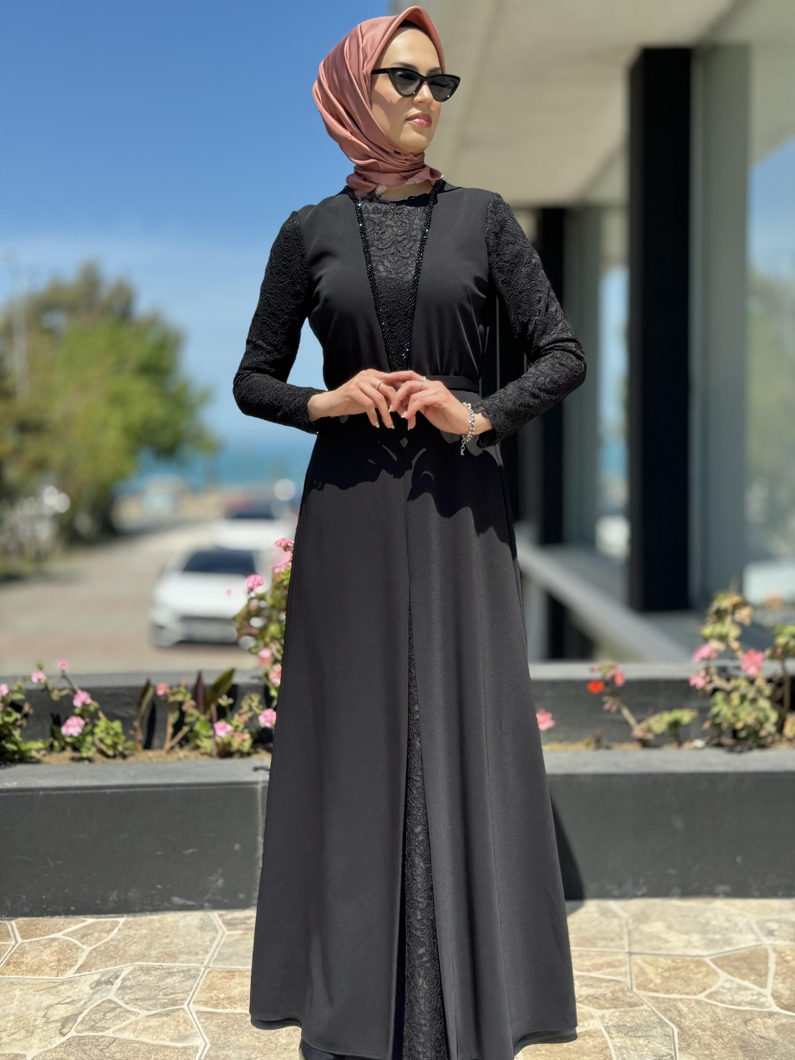 Jamila Sarah Kolları Ve Önü Dantel İşlemeli Abiye Elbise 3018