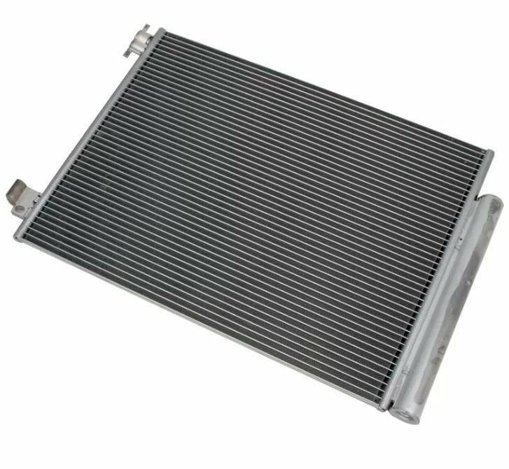 Clio 4-IV Captur 1-I Klima Radyatörü Kondansör (2013-2020) 921006843R -Veka