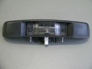 Trafic 2-II Plaka Aydınlatma Lambası (2002-2012) 8200434685 -Renault Mais