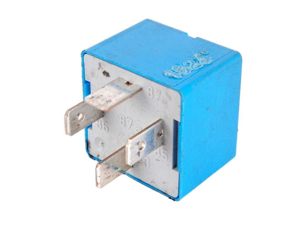 Çok Amaçlı Elektronik Sigorta Kutu Rolesi 8200766081 -Renault Mais