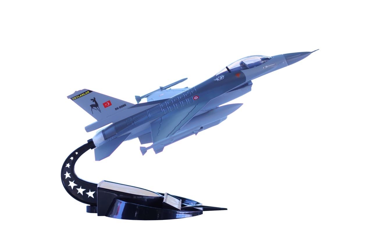 Ceylan Filo F-16c 1/48 Ölçek Maket Uçak