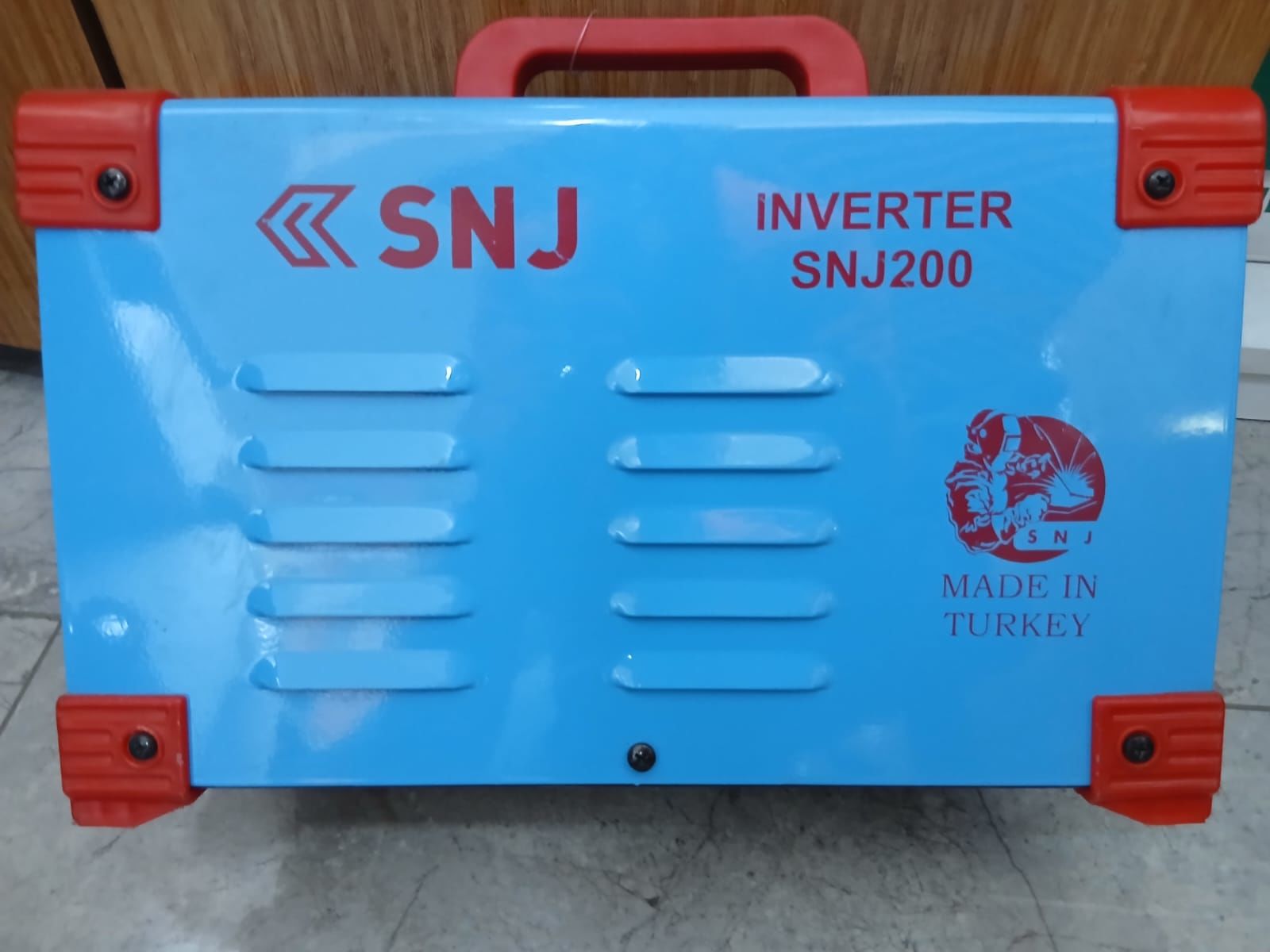 SNJ KAYNAK MAKİNASI 200A