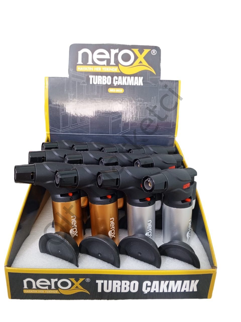 Nerox Pürmüzlü Turbo Çakmak