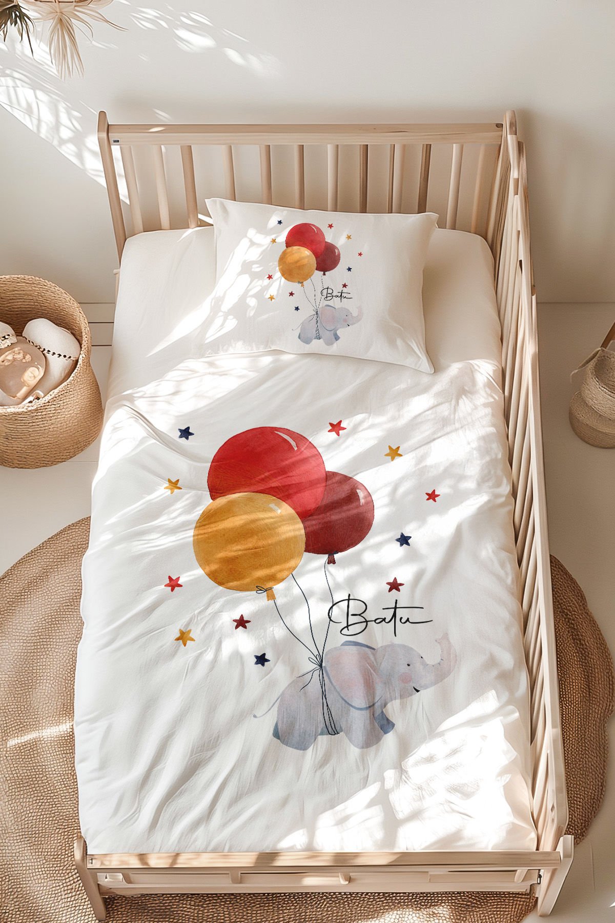 %100 Pamuk İsme Özel Montessori Yatak Nevresim Takımı (100x200 cm) Balonlu Fil