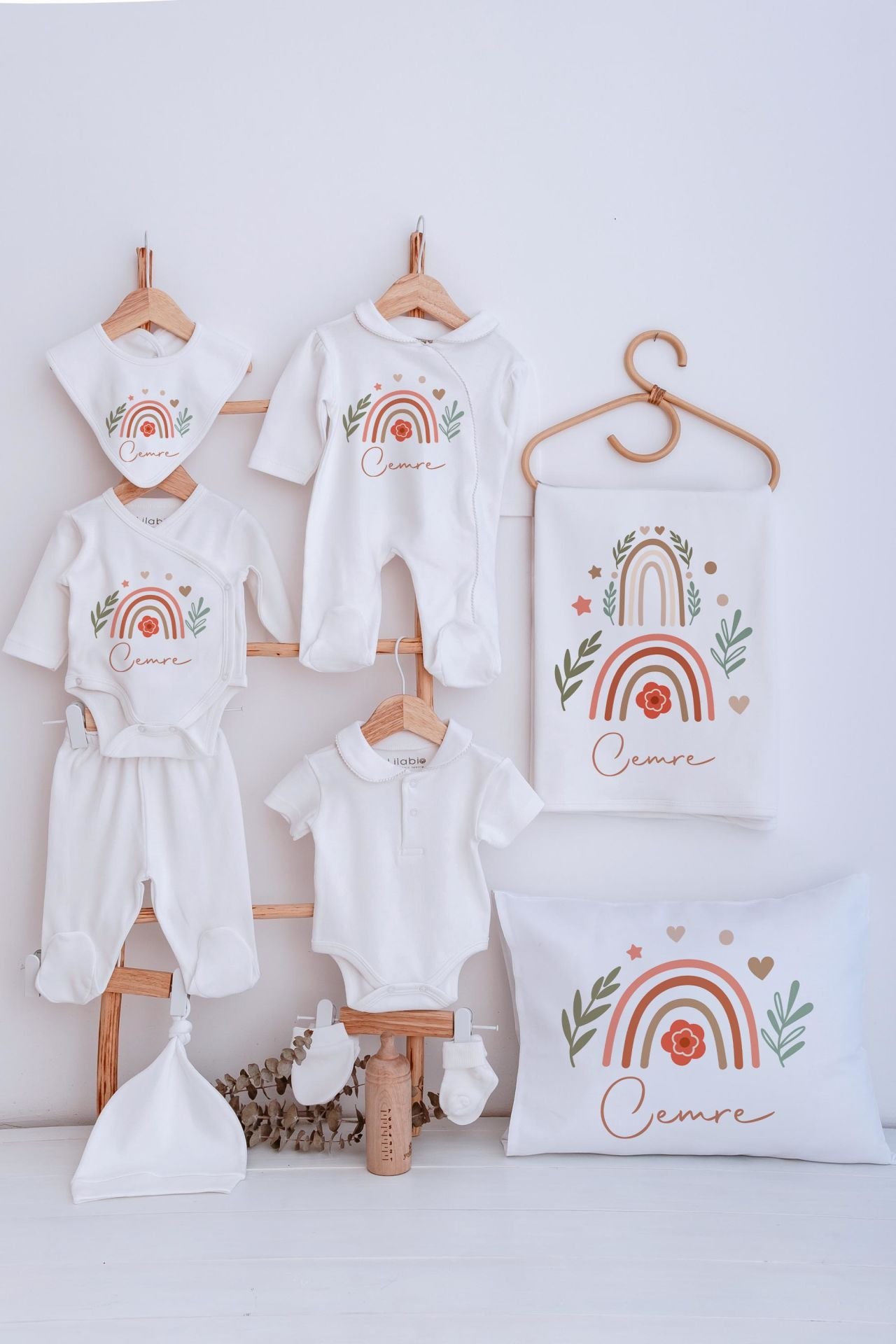 Lilabio Bebe Yaka İsme Özel Delux 12li Hastane Çıkışı Çift Gökkuşağı