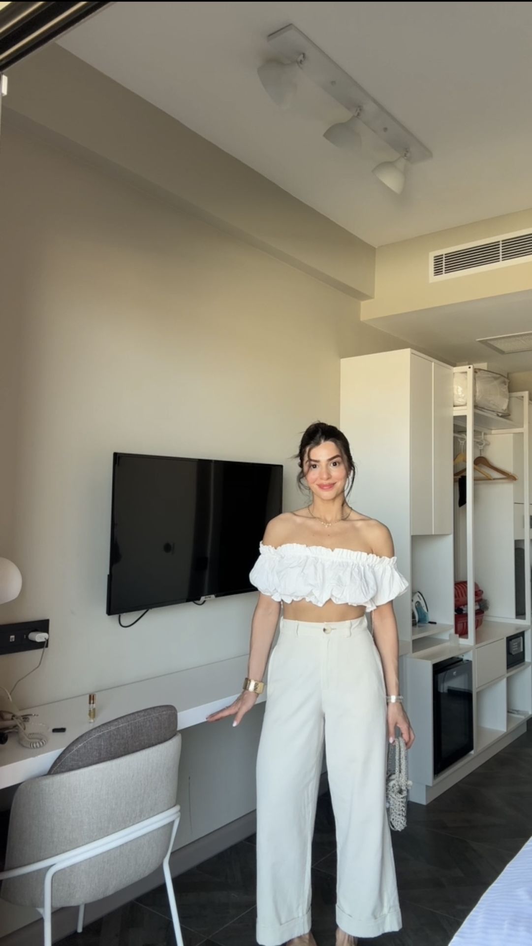 Yumoş dokulu premıum düğmeli pantolon