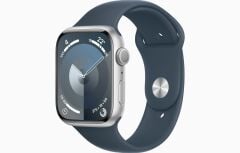 Apple Watch Series 9 GPS MR9D3TU/A 45 mm Gümüş Rengi Alüminyum Kasa ve Fırtına Mavisi Spor Kordon - S/M