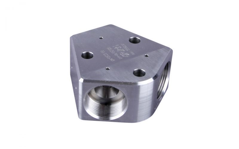 Distributor 3000 bar, M36 inner thread x M36 inner thread x M36 inner thread, DN12