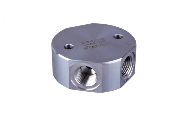 Distributor 500 bar, 3 x 1,2'' inner thread, y-piece