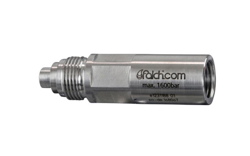 Reduction 1500 bar, 3/8'' inner thread x 9/16'' inner thread