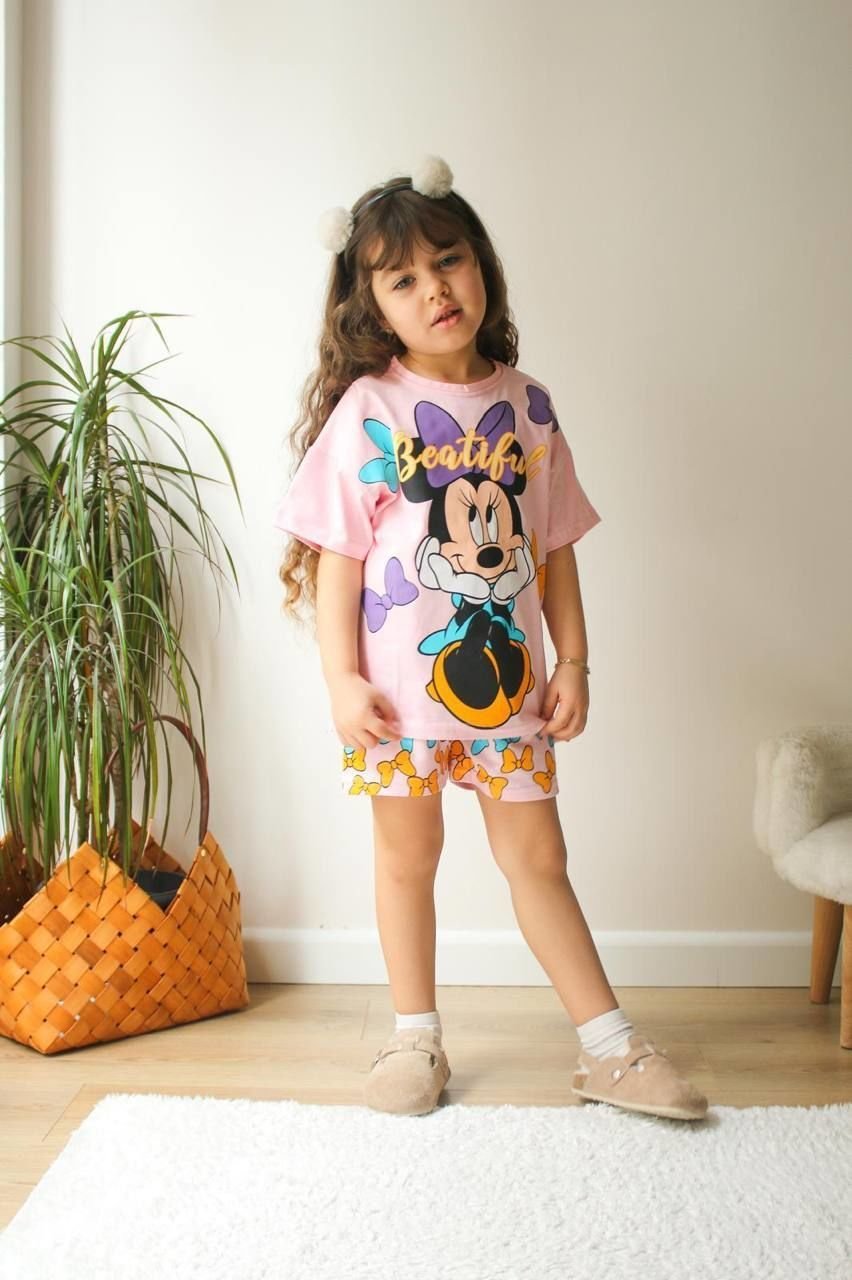 Minnie pembe