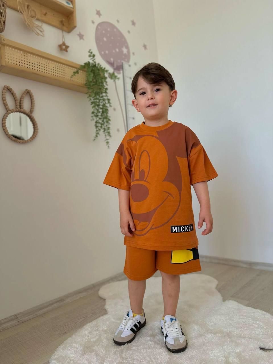 Mickey Mouse Şortlu Takım