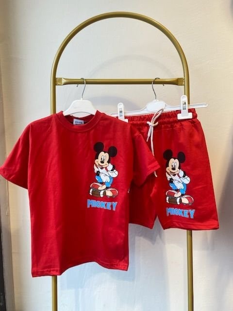 Mickey şortlu takım