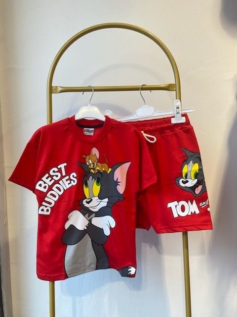 Tom ve jerry kırmızı