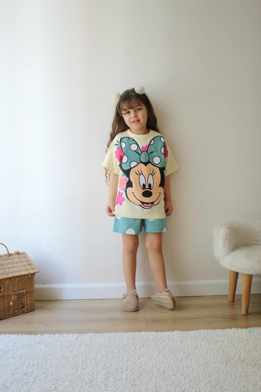 Minnie Mouse Şortlu Takım
