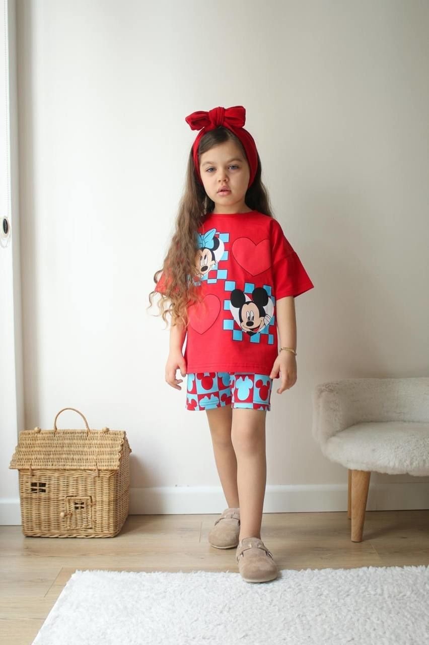 Minnie kırmızı