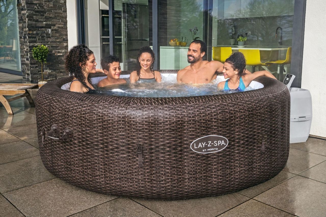 Spa Havuzunuzu Dört Mevsim Kullanın