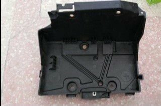 Kango 3-III Akü Alt Bakaliti (2008-2020) 8200870492 -Renault Mais