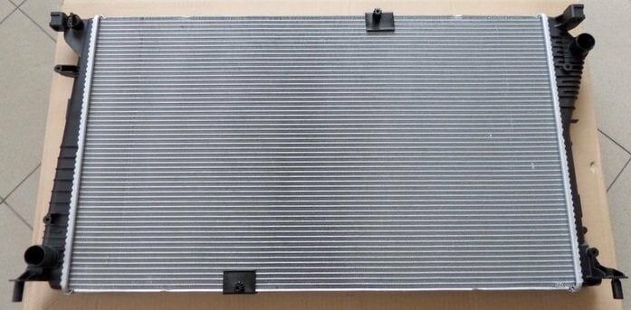 Trafic 3-III Su Radyatörü 2.0 Dci M9R (AdBlue) (2013-2019) 8200465488 -Valeo