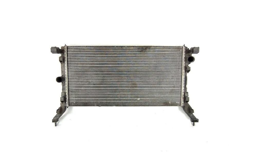 Laguna 3-III Motor Su Radyatörü 2.0 Dci M9R (2008-2015) 214100006R -Kale
