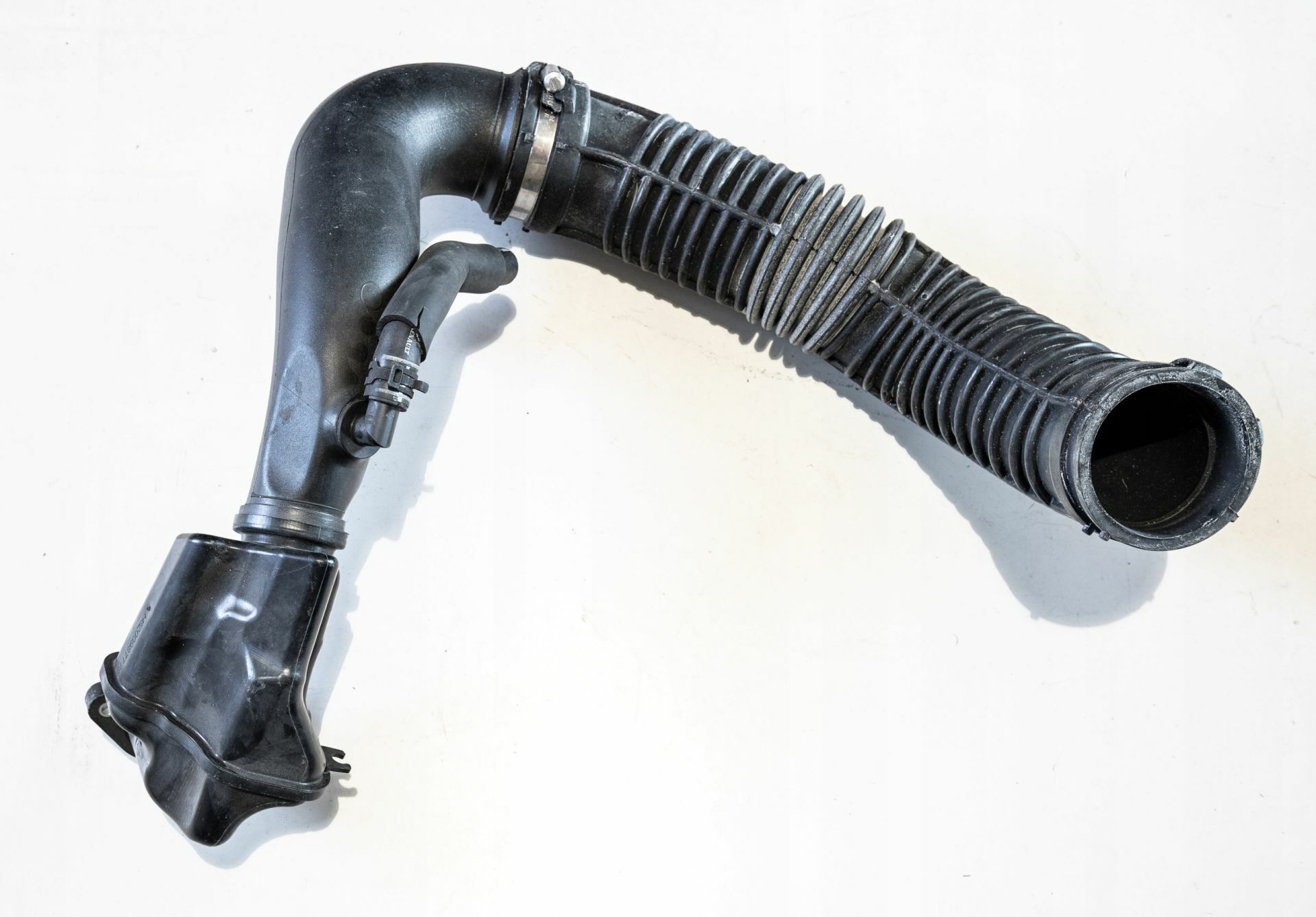 Master 3-III Turbo Hortumu Borusu 2.3 Dci M9T (2010-2020) 8200858600 -Renault Mais