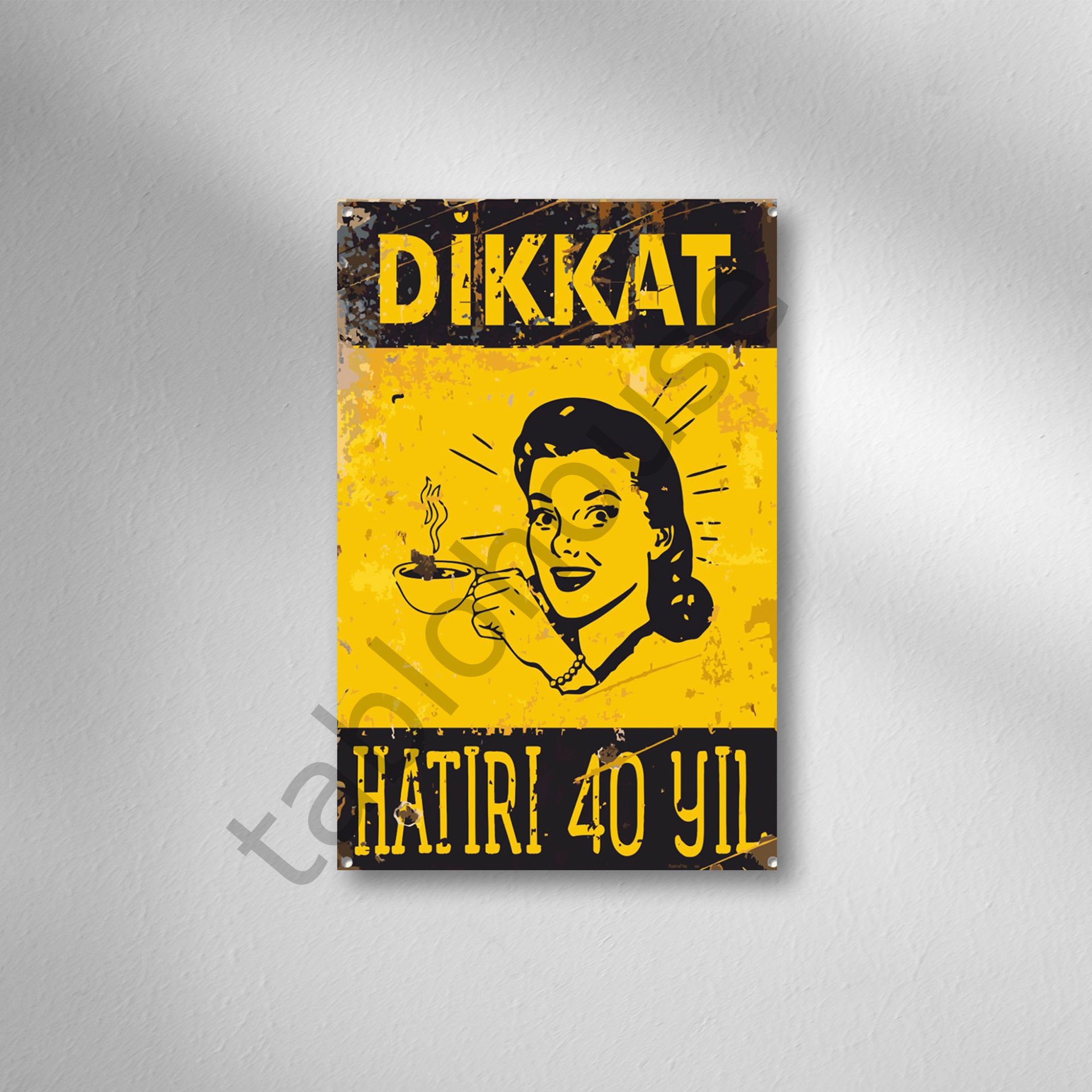 Dikkat Haıtırı 40 Yıl Retro Ahşap Poster