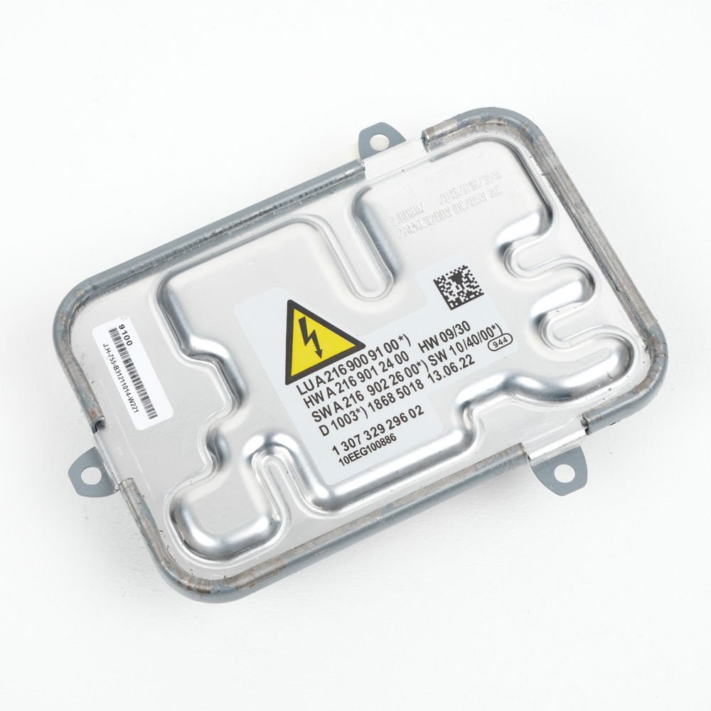 A2169009100 / Mercedes Benz W221 S Class Xenon Headlight Controller