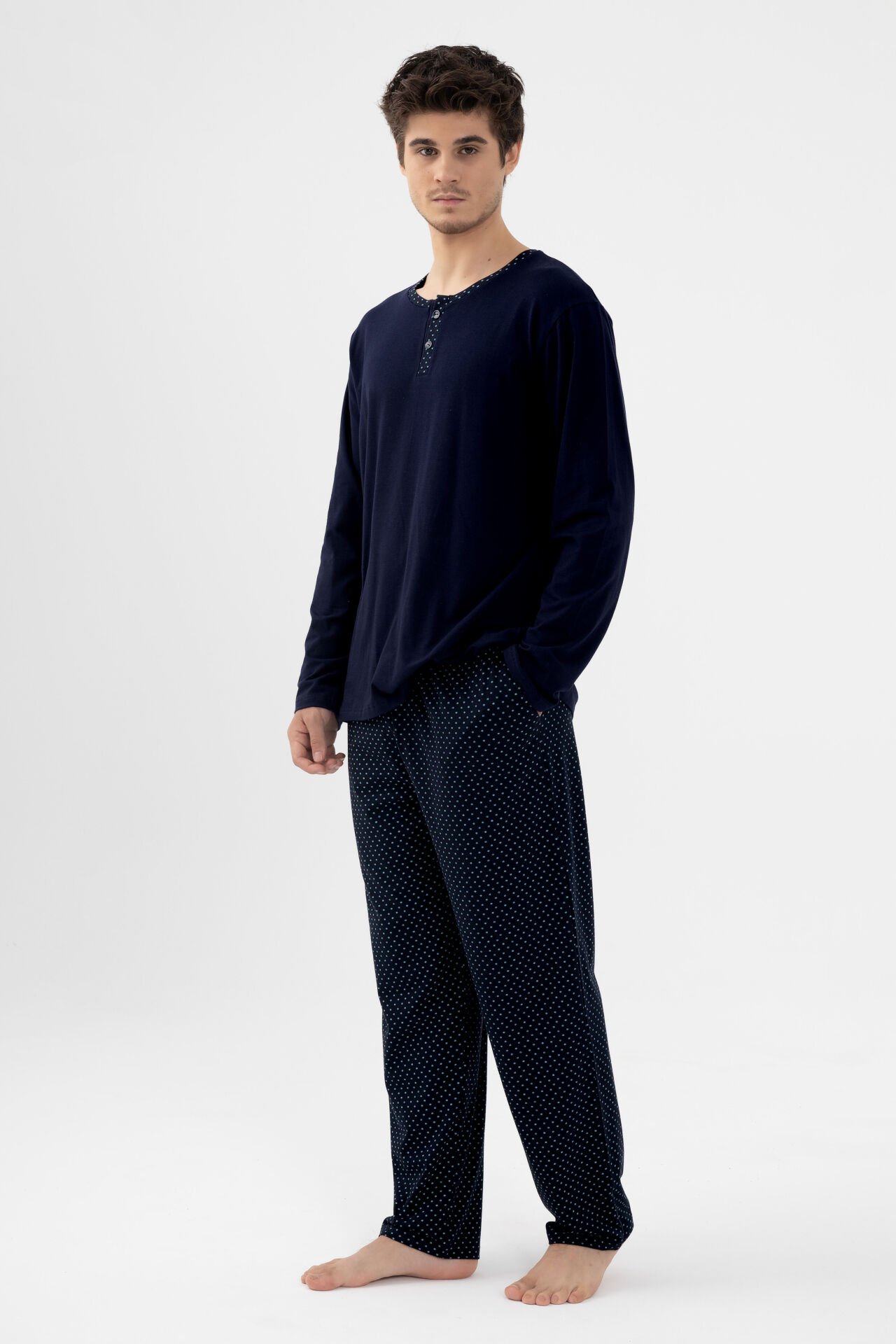 Erkek Pamuklu, Likralı, Yaka Düğmeli Uzun Kollu ve Cep Detaylı Puan Desenli Pijama Takımı 2XL - Lacivert