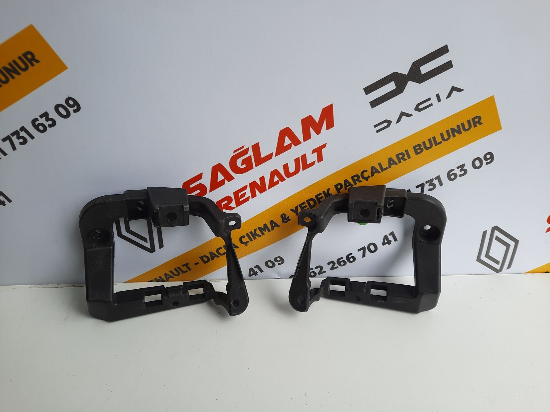 Megane 4 Sıfır Sis Bağlantı Ayağı 269115950R