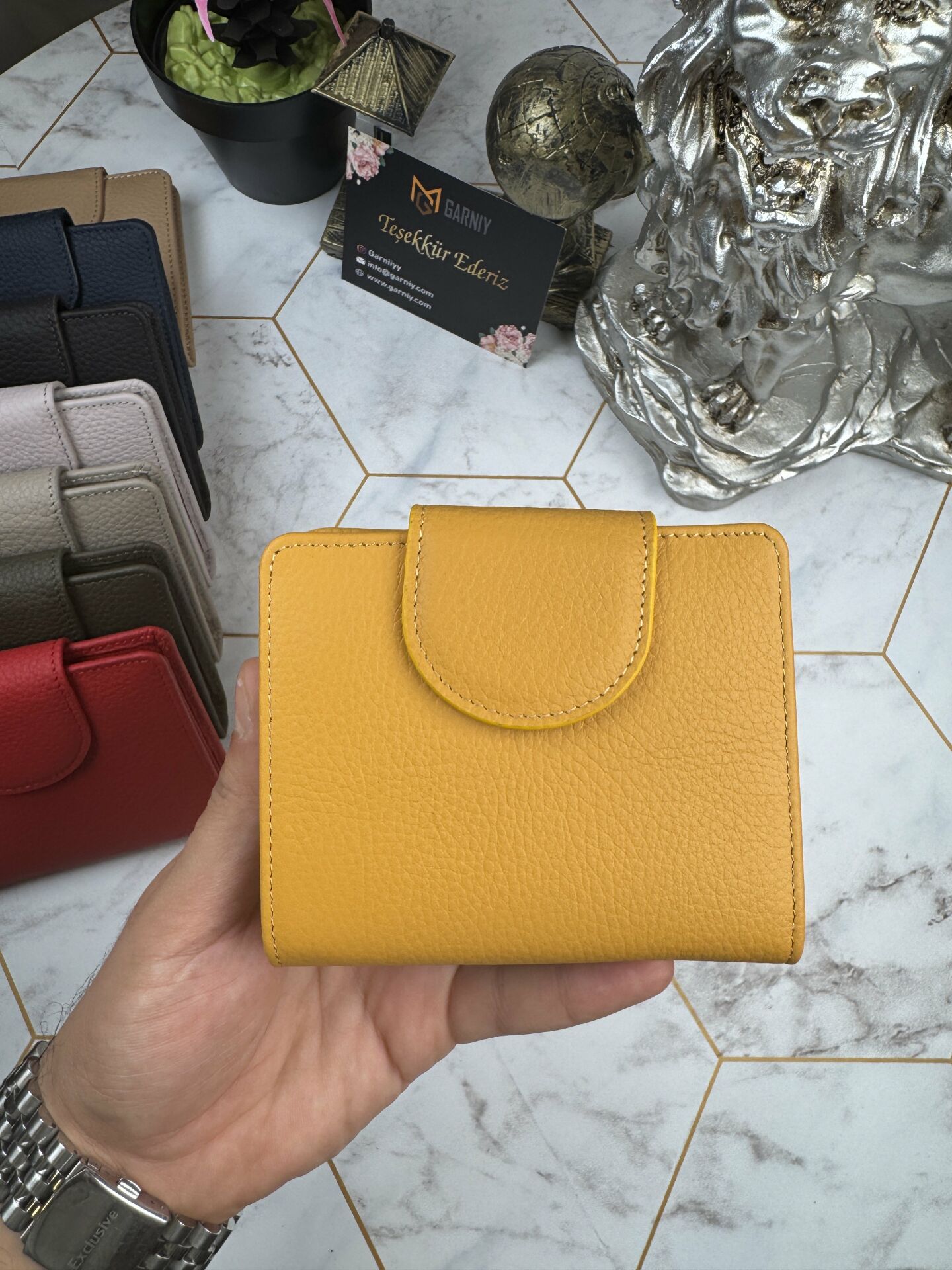 Bozuk Para Bölmeli Çıtçıtlı Şık Hakiki Deri Sarı Kadın Cüzdan 38718