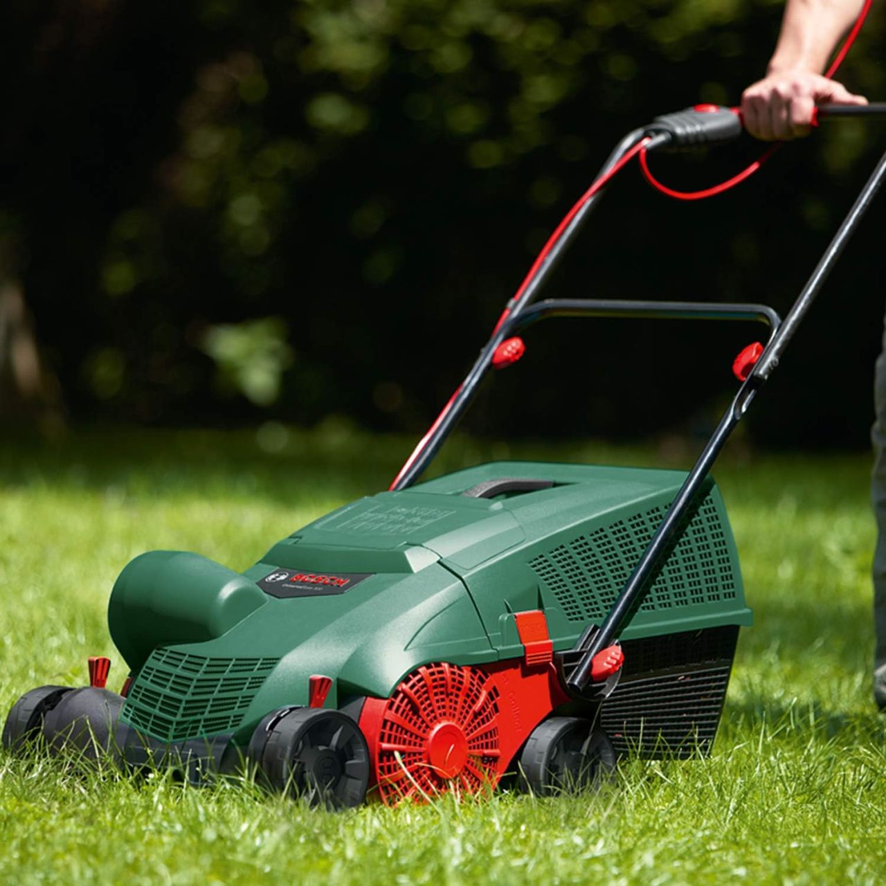Bosch Toprak Havalandırma Makineleri ile Canlı ve Sağlıklı Çimler