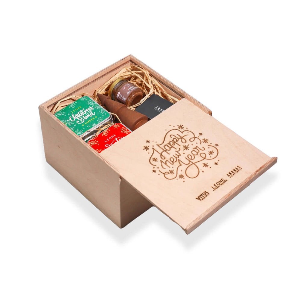 Yılbaşı Kurumsal Hediye Kutusu 1