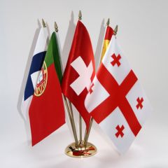 Sırbistan Masa Bayrağı