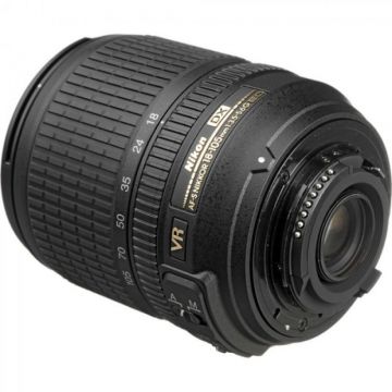 Nikon AF-S DX 18-105mm F-3.5-5.6G ED VR Lens