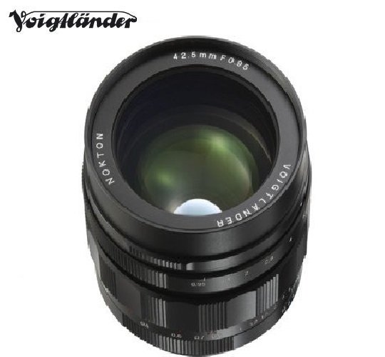 Voigtlander Nokton F0.95/42.5mm Lens