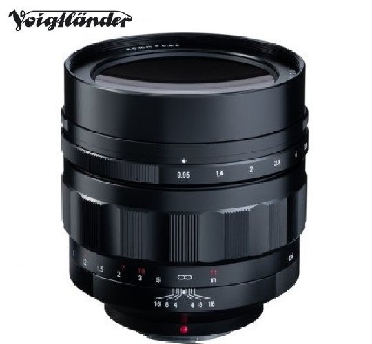 Voigtlander Nokton F0.95/60mm Lens