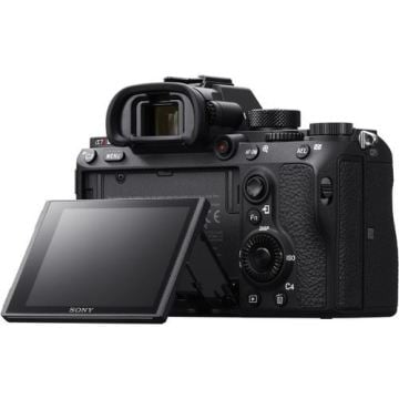 Sony A7R III Aynasız 4K DSLR Fotoğraf Makinesi
