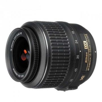 Nikon AF-S DX 18-55mm f/3.5-5.6G VR II Lens